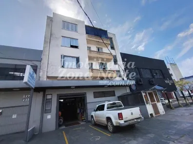 Apartamento com 2 Quartos para alugar, 71m² no São Geraldo, Porto Alegre