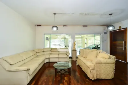 Casa com 3 Quartos à venda, 350m² no Jardim Textil, São Paulo