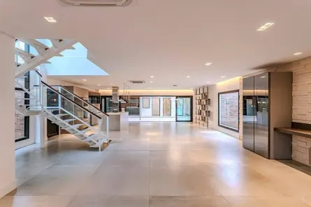 Casa com 3 Quartos à venda, 342m² no Jardim Europa, São Paulo