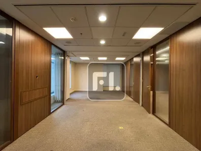 Sala Comercial para alugar, 381m² no Indianópolis, São Paulo