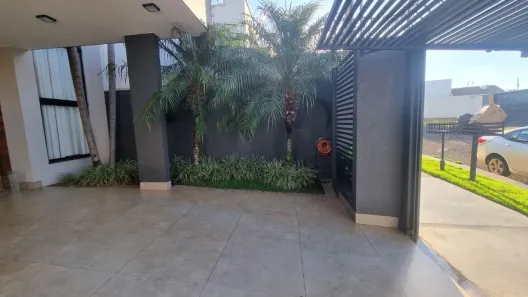 Casa com 3 Quartos à venda, 140m² no Bom Jardim, Maringá