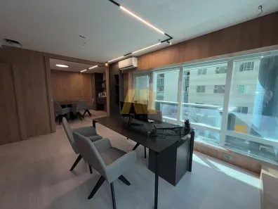 Sala Comercial à venda, 75m² no Jatiúca, Maceió