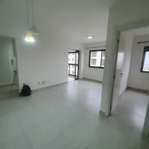 Apartamento com 3 Quartos para alugar, 78m² no Capão Raso, Curitiba