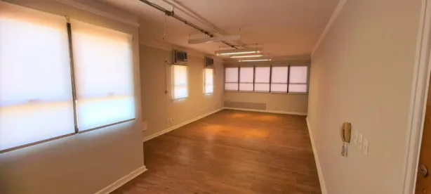 Sala Comercial à venda, 48m² no Vila Itapura, Campinas