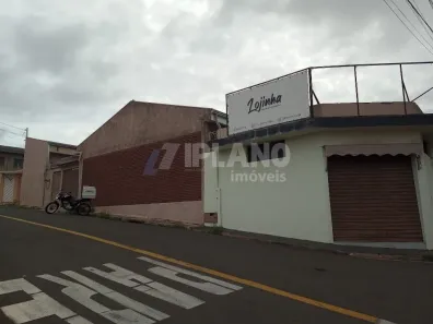 Casa com 3 Quartos à venda, 226m² no Vila São José, São Carlos
