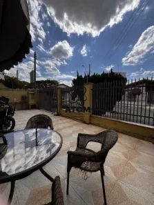 Casa com 3 Quartos à venda, 250m² no Parque das Flores, Taubaté