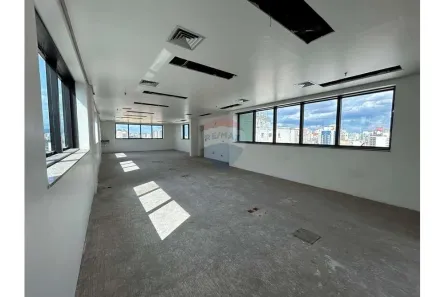 Sala Comercial à venda, 112m² no Santa Cecília, São Paulo