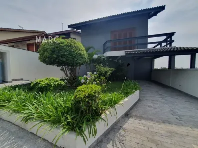 Casa de Condomínio com 3 Quartos à venda, 267m² no Arujázinho IV, Arujá