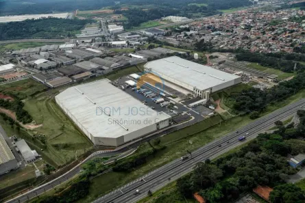 Galpão/Depósito/Armazém para alugar, 8200m² no Centro Industrial de Arujá, Arujá