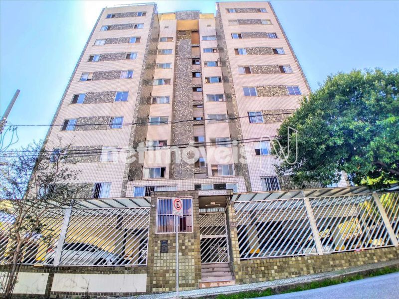 Apartamento com 3 quartos — Prado, Belo Horizonte