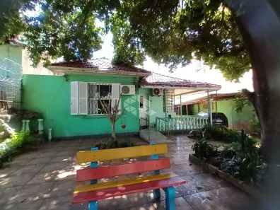 Casa com 3 Quartos à venda, 130m² no Cristal, Porto Alegre