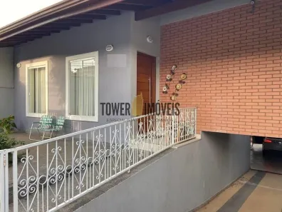 Sobrado com 4 Quartos à venda, 202m² no Vila Santana, Campinas