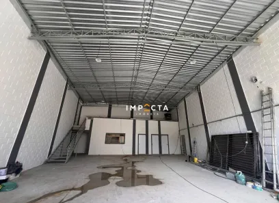 Galpão/Depósito/Armazém à venda, 250m² no Centro, Pouso Alegre