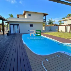 Sobrado com 5 Quartos à venda, 399m² no Centro, Itapoá