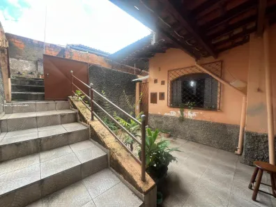 Casa com 3 Quartos à venda, 300m² no Renascença, Belo Horizonte