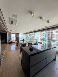 Apartamento com 3 Quartos para alugar, 280m² no Vila Regente Feijó, São Paulo
