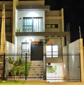 Sobrado com 3 Quartos à venda, 142m² no Iguaçu, Araucária