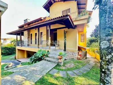 Casa com 4 Quartos à venda, 295m² no Lagoa da Conceição, Florianópolis