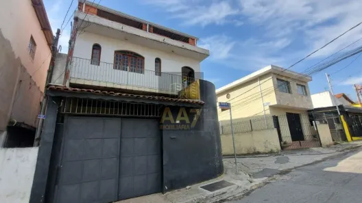 Sobrado com 3 Quartos à venda, 200m² no Jardim do Lago, São Paulo