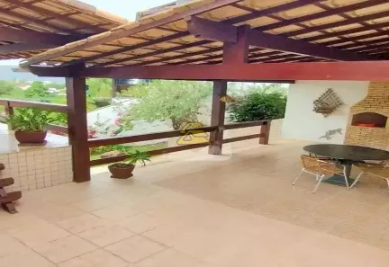 Casa com 3 Quartos à venda, 300m² no Camboinhas, Niterói