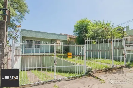Casa com 3 Quartos à venda, 220m² no Glória, Porto Alegre
