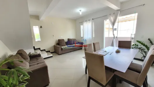 Casa com 6 Quartos à venda, 210m² no , Juatuba