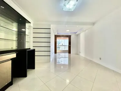 Apartamento com 3 Quartos à venda, 131m² no Campinas, São José
