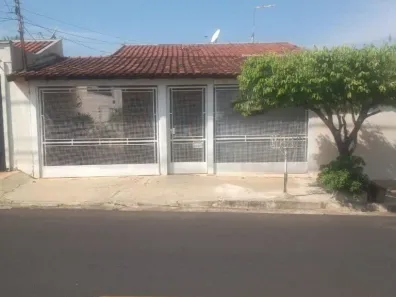 Casa com 2 Quartos à venda, 250m² no Palmital, Marília