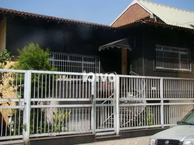 Sobrado com 4 Quartos à venda, 240m² no Vila Brasílio Machado, São Paulo