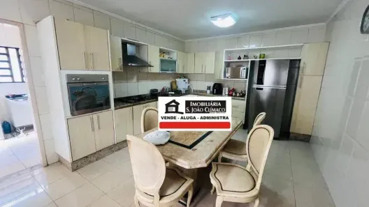 Sobrado com 3 Quartos à venda, 250m² no Cerâmica, São Caetano do Sul