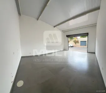 Ponto Comercial com 1 Quarto para alugar, 50m² no Granada, Uberlândia