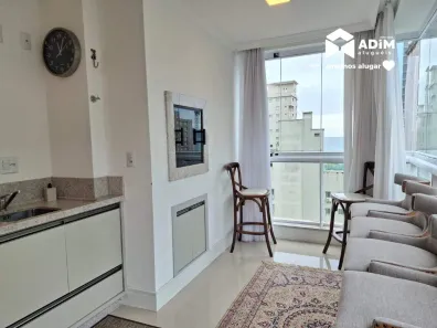 Apartamento com 3 Quartos para alugar, 127m² no Meia Praia, Itapema