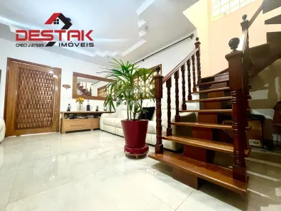 Casa com 3 Quartos à venda, 219m² no Jardim Marambaia II, Jundiaí