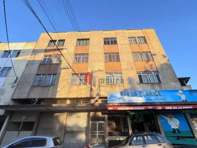 Apartamento com 3 Quartos para alugar, 80m² no Centro, Juiz de Fora