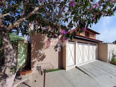 Sobrado com 4 Quartos à venda, 229m² no Jardim Santa Adelaide, Jundiaí