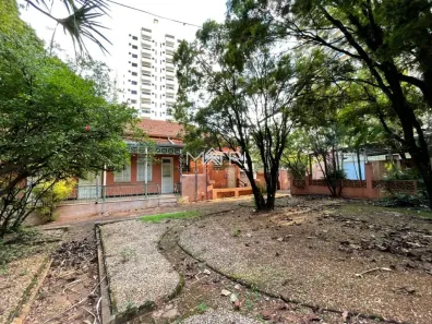 Prédio Comercial para alugar, 300m² no Centro, Araraquara
