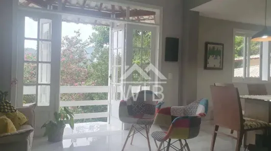 Casa de Condomínio com 3 Quartos à venda, 250m² no Badu, Niterói