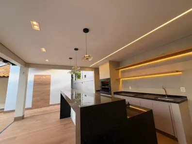 Casa de Condomínio com 4 Quartos à venda, 390m² no Loteamento Portal do Sol II, Goiânia