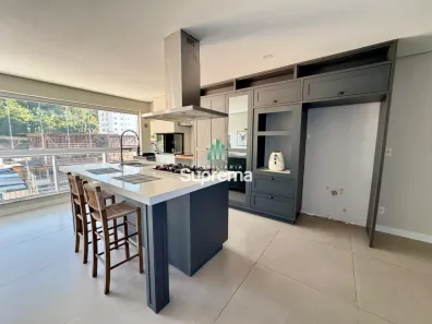 Apartamento com 2 Quartos à venda, 77m² no Cabeçudas, Itajaí