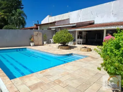 Casa com 3 Quartos à venda, 380m² no Vila Santista, Atibaia