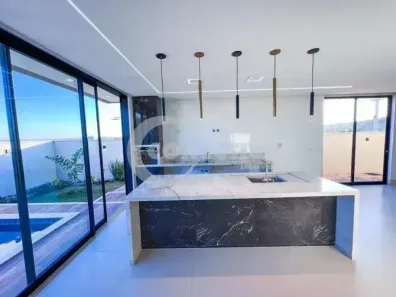 Casa de Condomínio com 4 Quartos à venda, 242m² no Jardins Bolonha, Senador Canedo
