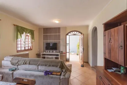 Casa com 3 Quartos à venda, 240m² no Jardim Estoril, Campinas