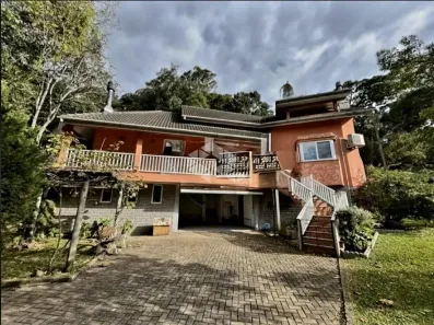 Casa com 2 Quartos à venda, 293m² no Alpes Verdes, Canela