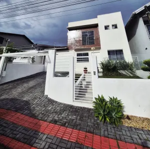 Sobrado com 3 Quartos à venda, 140m² no Passo dos Fortes, Chapecó