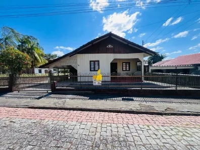 Casa com 3 Quartos à venda, 158m² no Quintino, Timbó