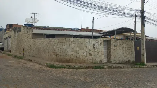 Casa com 3 Quartos à venda, 100m² no Rendeiras, Caruaru