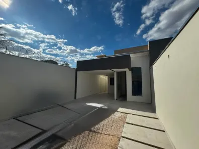 Casa com 3 Quartos à venda, 100m² no Santo Inácio, Montes Claros