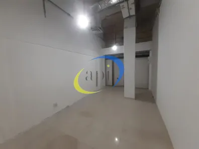 Ponto Comercial para alugar, 39m² no Madureira, Rio de Janeiro