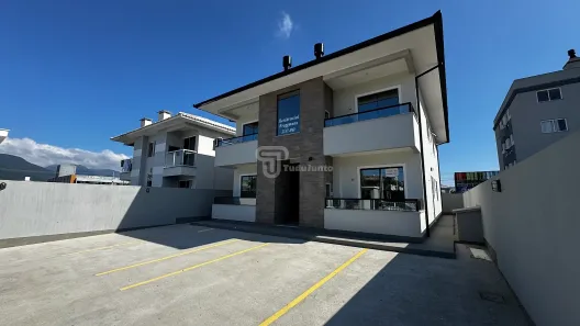 Apartamento com 2 Quartos à venda, 60m² no Nova Palhoça, Palhoça