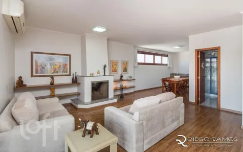 Apartamento com 3 Quartos à venda, 276m² no Jardim Itu, Porto Alegre